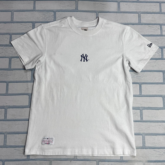 New Era® NY Logo Graphic White Tee(S)
