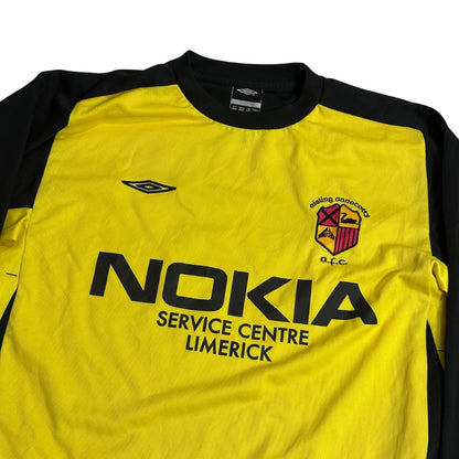 Umbro® Yellow & Black Long Sleeve Football Jersey|(M)