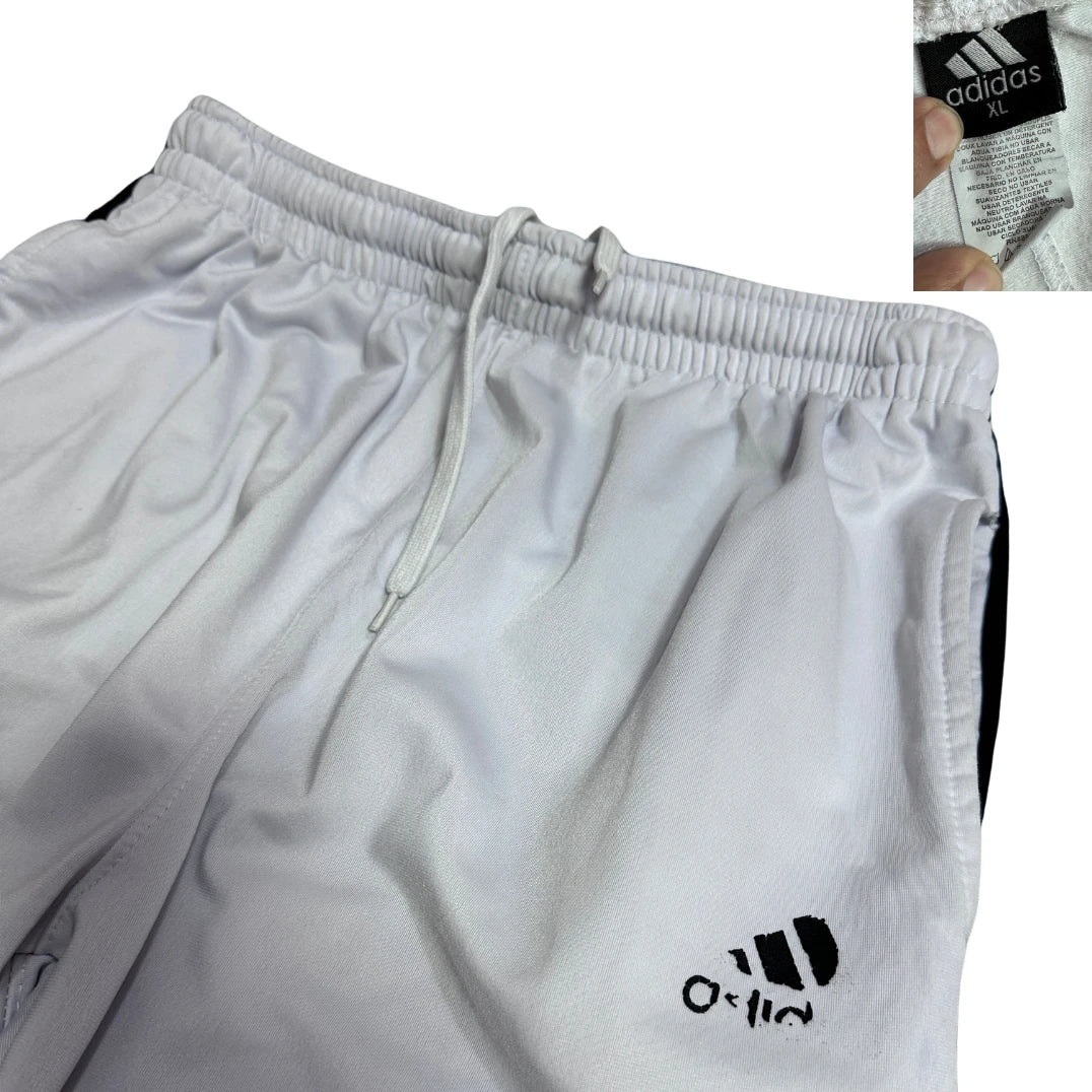 Adidas White Three Stripe Classic Jogger Pants 🤍