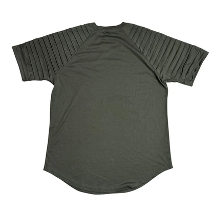 Olive Textured Sleeve Streetwear Tee 🌿