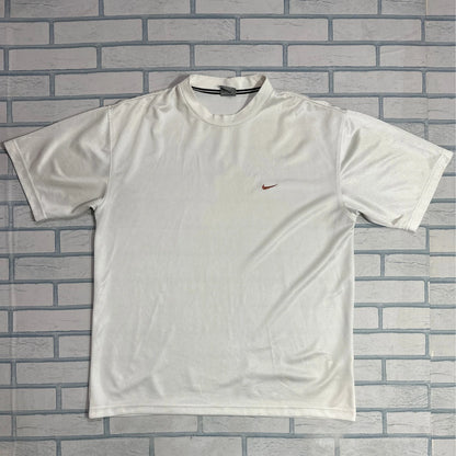 Nike Mini Swoosh Textured Performance T-Shirt