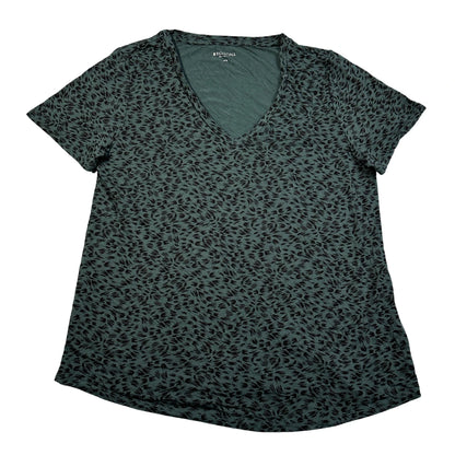 R Essentials Green Women's T Shirt-M Shirts