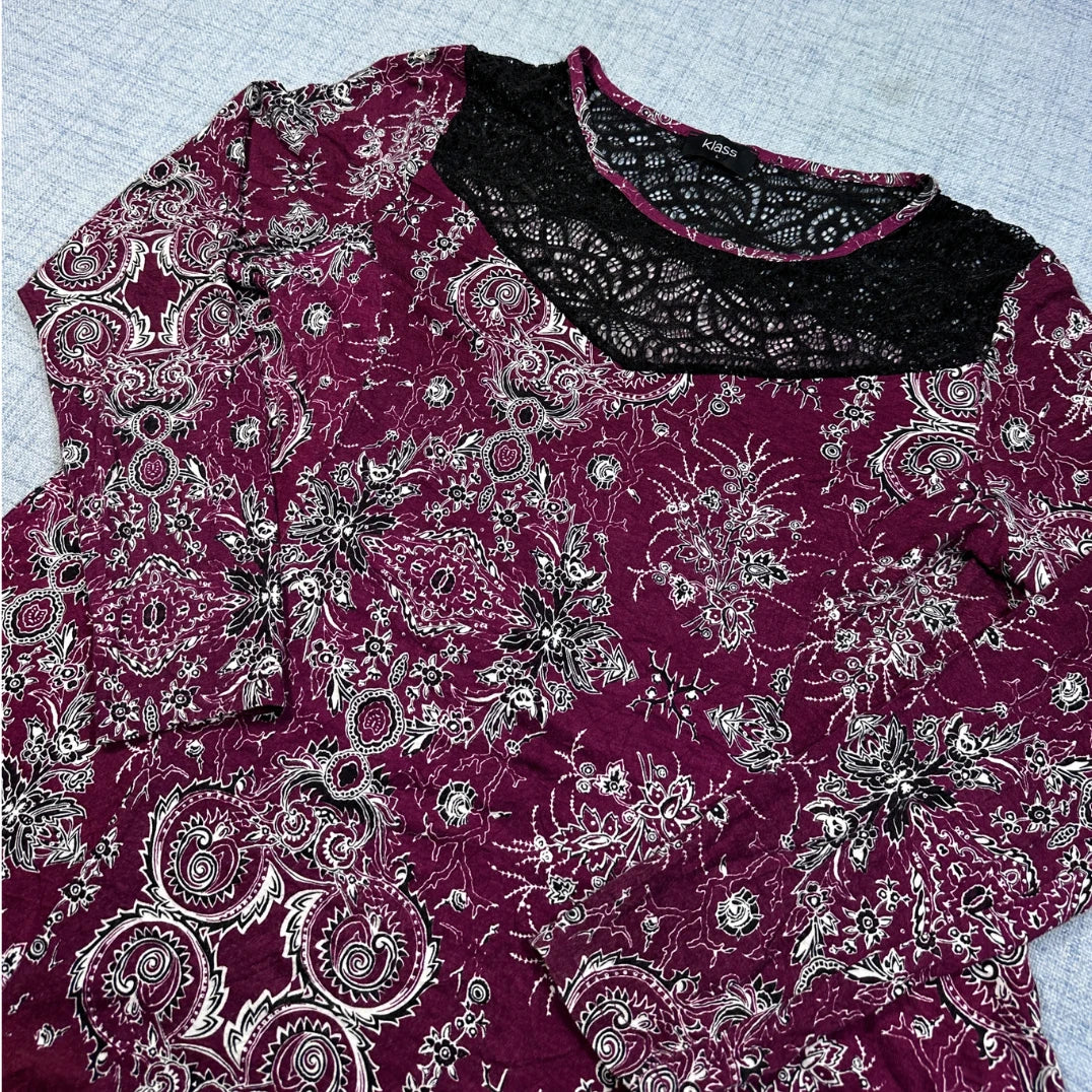 Klass® Magenta Paisley Lace Top-L