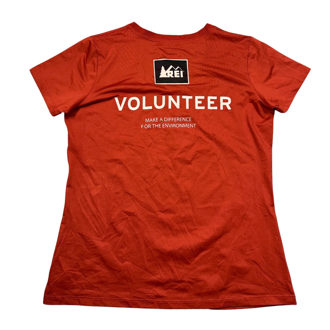 Thrift-and-treasures Women's T Shirt-M REI