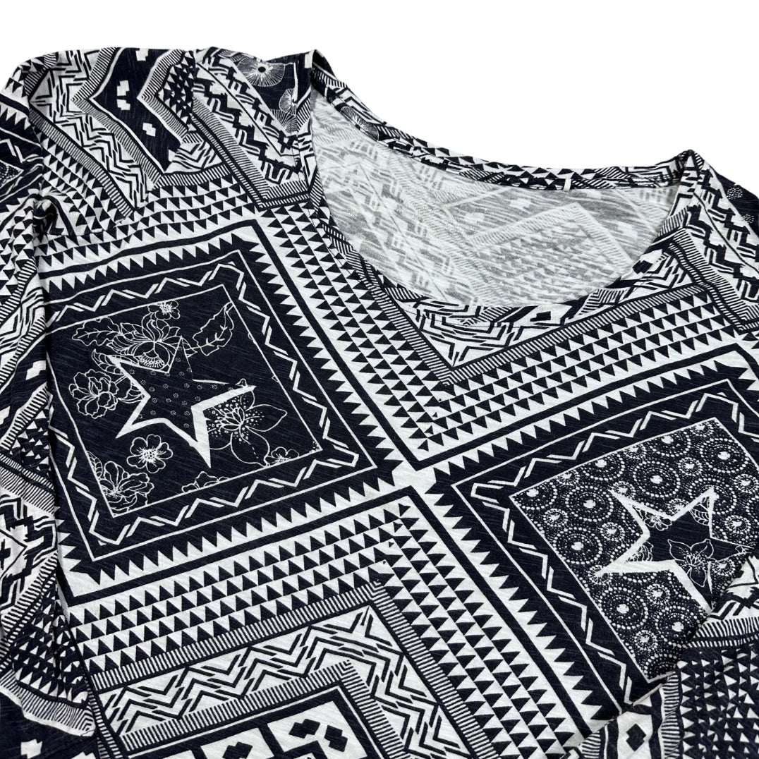 Thrift-and-treasures Black Women's Top Geometric-L Gina Benotti