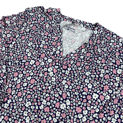 Thrift-and-treasures Women's Fit Blouse-XL Olsen