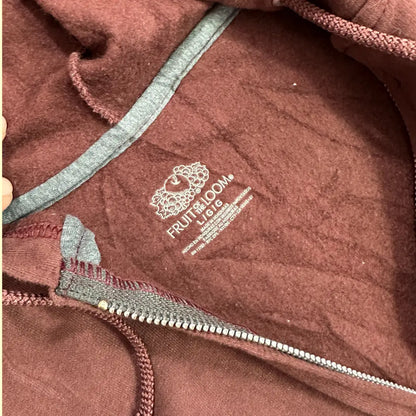 🧥 Fruit of the Loom Maroon Zip-Up Hoodie – Large