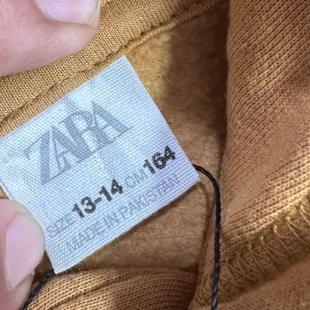 ♟️ ZARA “Choose Game Club” Chess Graphic Hoodie