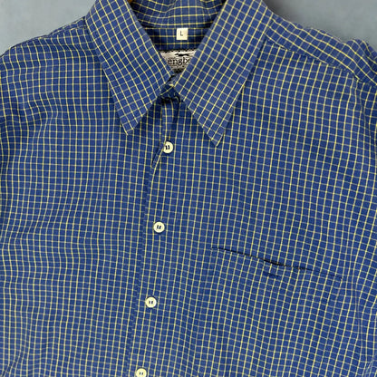 Engbers®. A German menswear brand. It features a fine, business-casual graph check pattern.