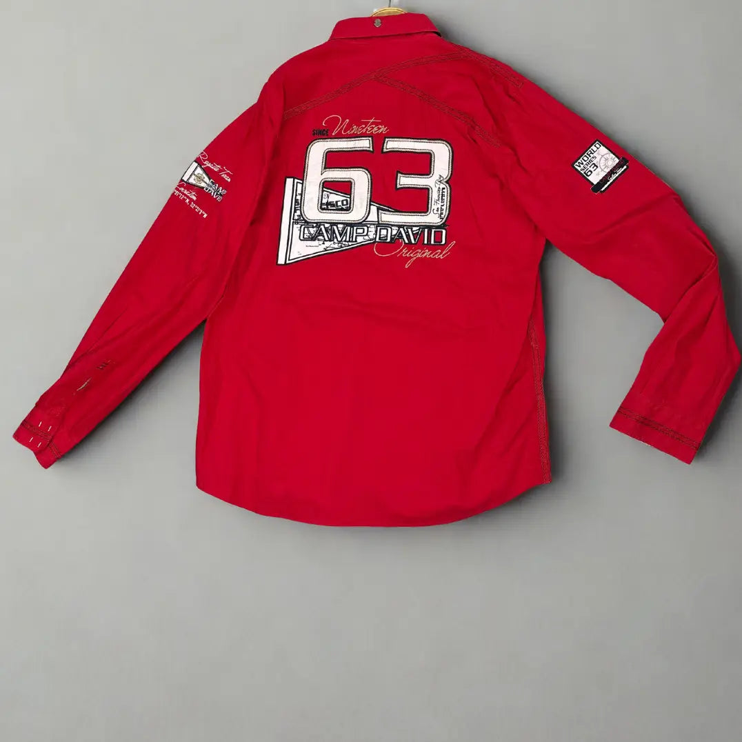 CAMP DAVID ®. A premium German lifestyle brand known for its distinctive and high-quality casual wear.