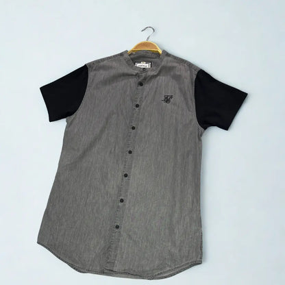 SIKSILK ®. Ideal for a fashion-forward, casual look.