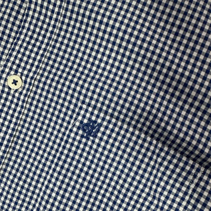 Marc O'Polo ® a brand known for its high-quality, modern-casual apparel.