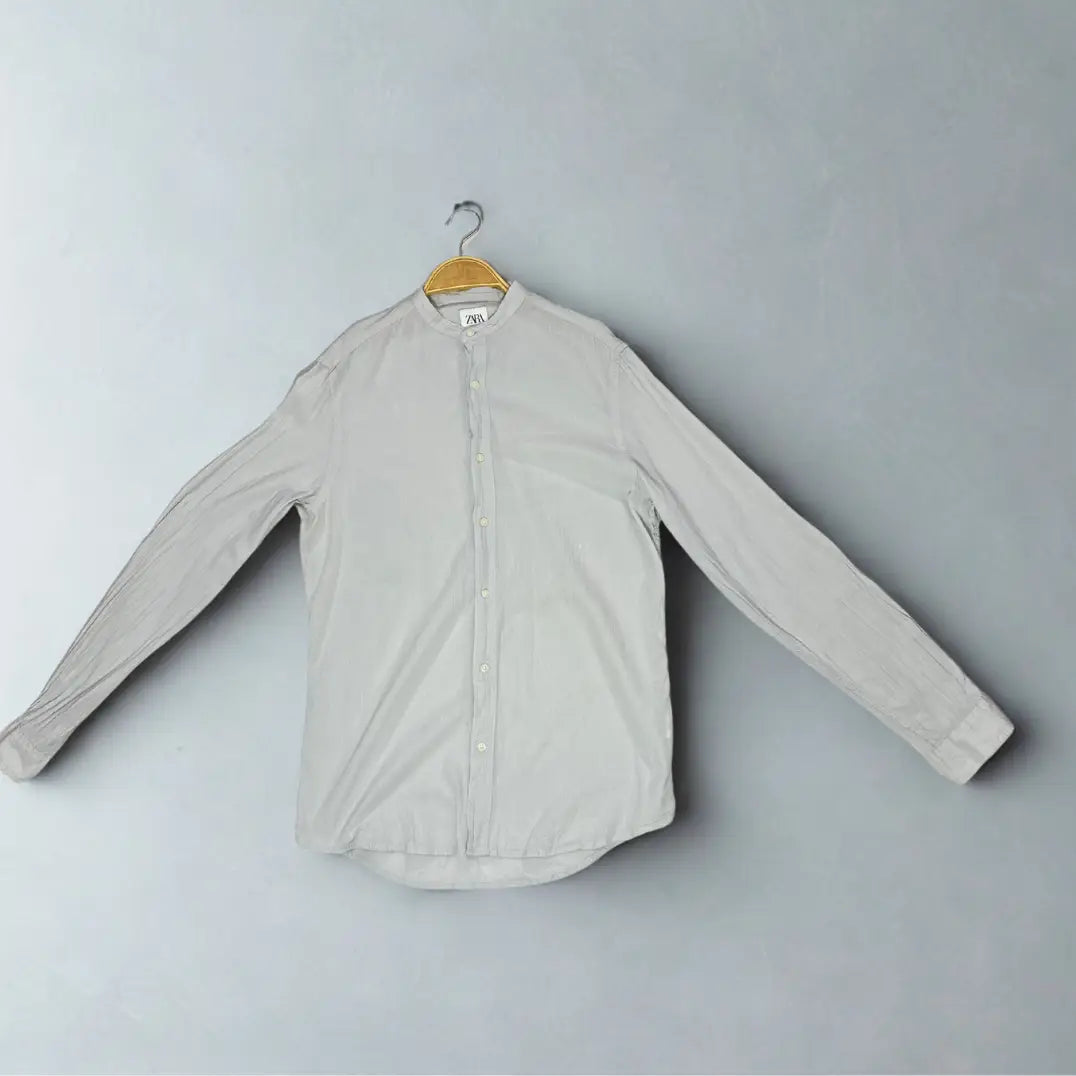 Zara ® It embodies a relaxed yet sophisticated aesthetic.