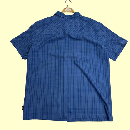 🧥 Jack Wolfskin Men’s Outdoor Button-Up Shirt – Blue Check