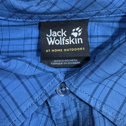 🧥 Jack Wolfskin Men’s Outdoor Button-Up Shirt – Blue Check