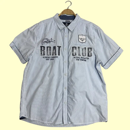 🔵 Tom Tompson “Boat Club” Embroidered Short Sleeve Shirt – Light Blue