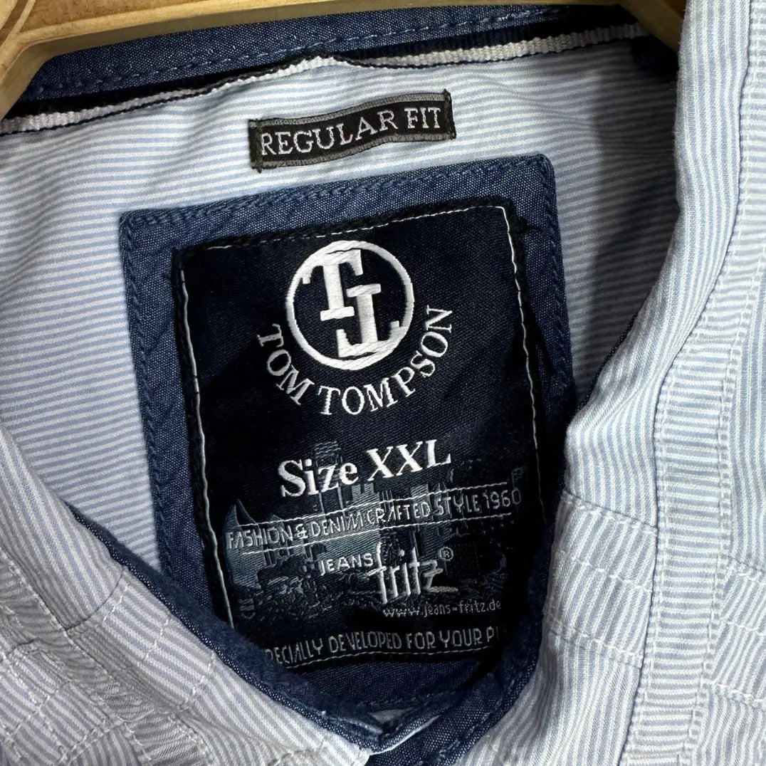 🔵 Tom Tompson “Boat Club” Embroidered Short Sleeve Shirt – Light Blue