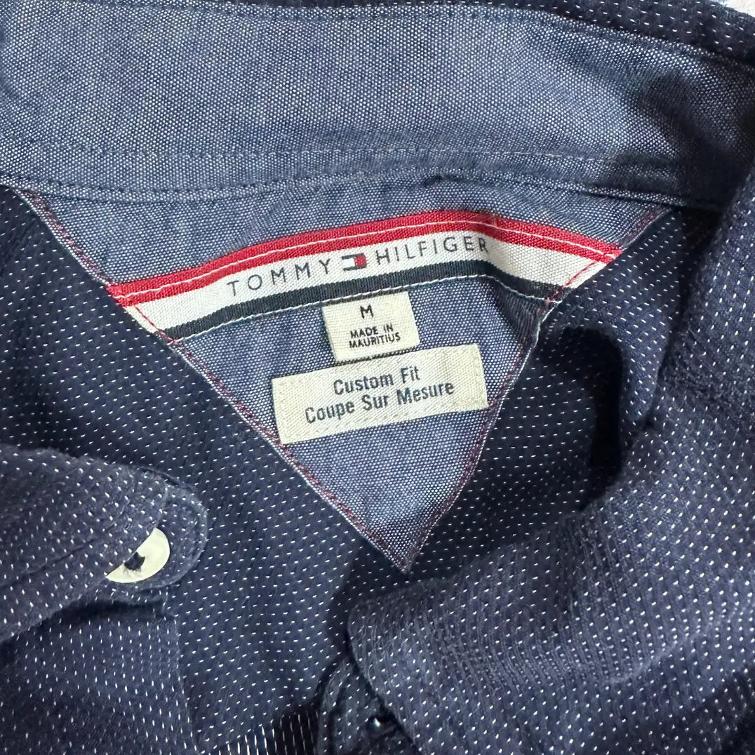 🟦 Tommy Hilfiger Men's Custom Fit Shirt – Navy Blue