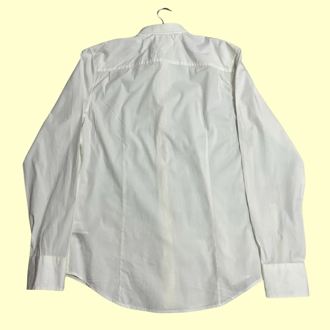 🧼 TOMMY HILFIGER DENIM – White Slim Fit Casual Shirt