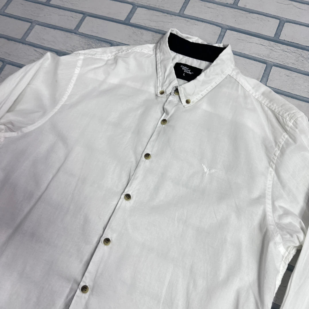Cedar Wood® Classic White Button-Down Casual Shirt – Large