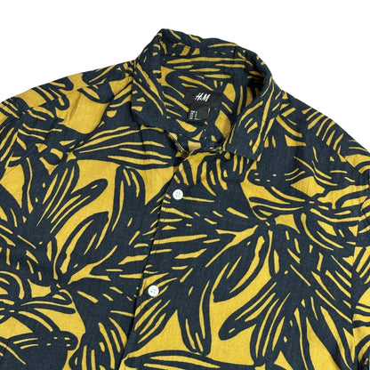 H&M® 🌴 Tropical Print Short Sleeve Button-Up Shirt(S)