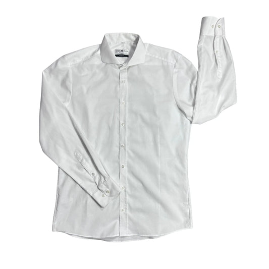Royal Class® White Body Fit Formal Shirt 🤍(M)