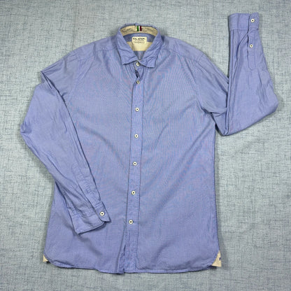 FIL NOIR® Light Blue Textured Casual Button-Up Shirt(M)