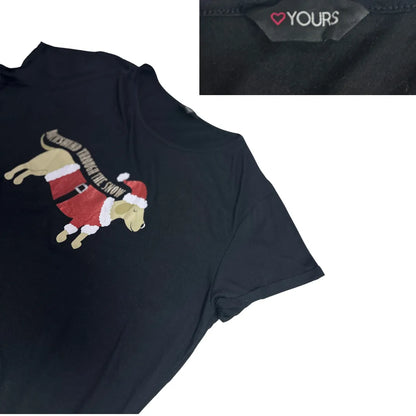 Yours Christmas Dachshund Graphic T Shirt 🐶🎄