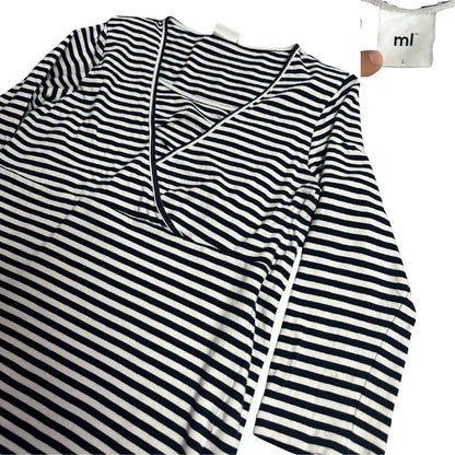 ML Striped Wrap Neck Long Sleeve Top 🤍